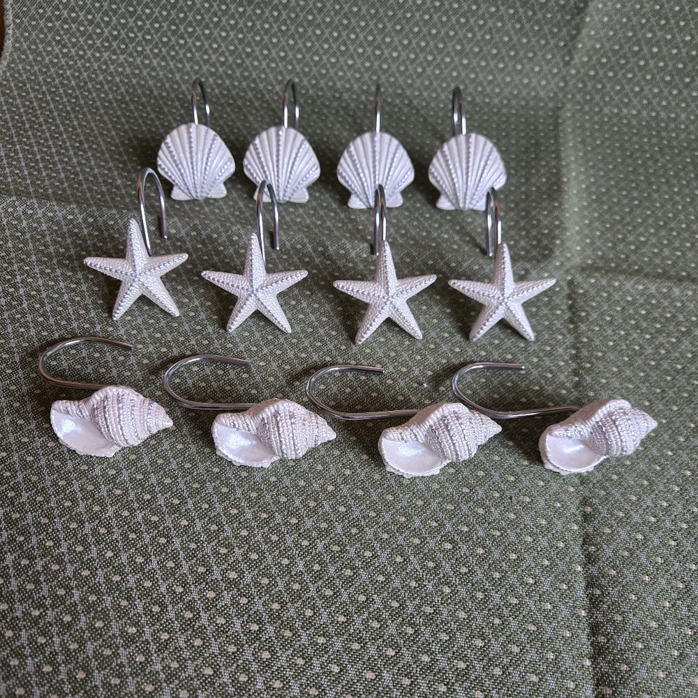 White Seashell and Starfish Shower Curtain Hooks